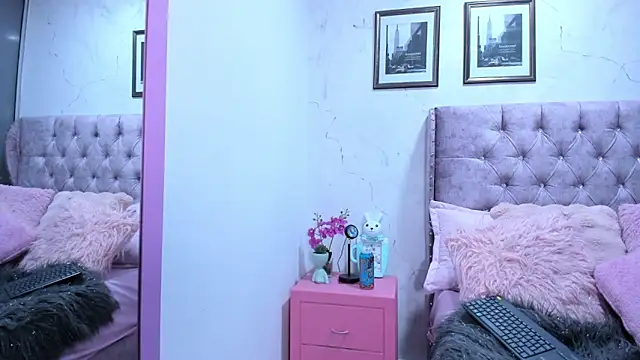 LuciadelaVega's cam snapshot