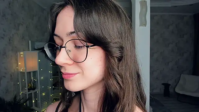 ReneeLippeatt live sex cam