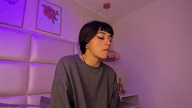 Xara_u's cam snapshot