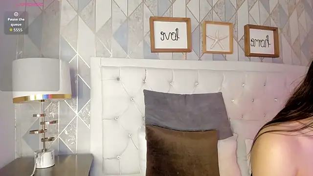 luna_forever7's cam snapshot