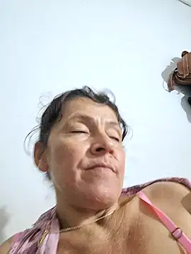 Dirty-Mature-XXX live sex cam