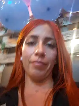 Alis_xxx live sex cam