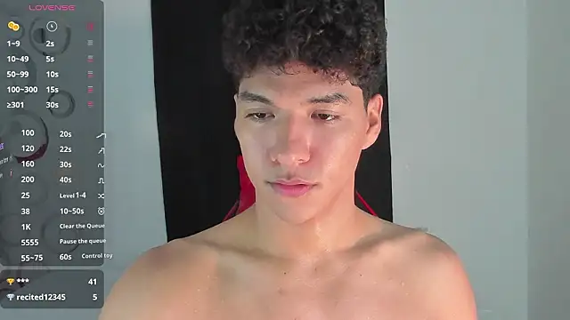 Maximiliano_Khalil live sex cam