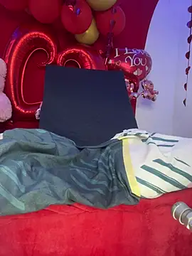 Violeta_Goddess live sex cam