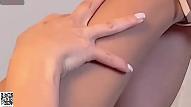 Capriijonesxxx's cam snapshot