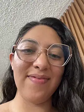 Victoria_Lusty live sex cam