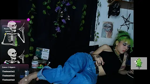 420mussa's cam snapshot