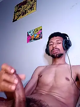 BigPrettyDick777 live sex cam