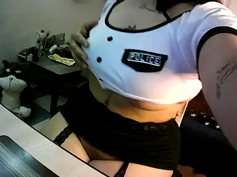 Rous-14's cam snapshot