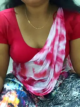 MaaliiiPonuTamil's cam snapshot