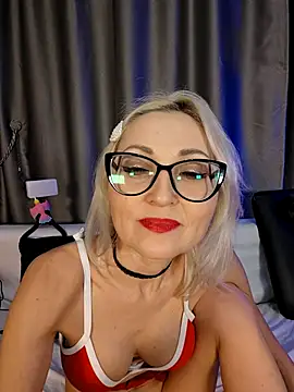 Milforja live sex cam