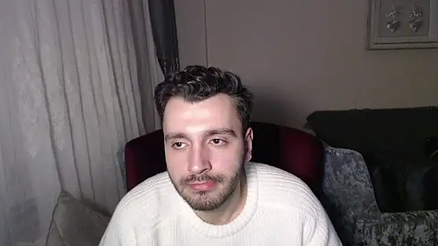 handsomeee04 live sex cam