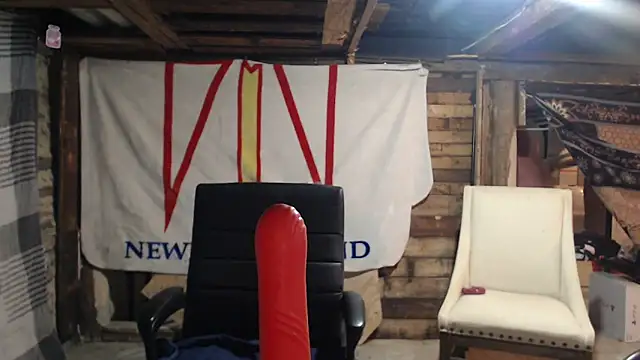 Newfiesausage1972 live sex cam