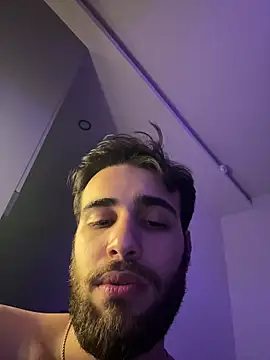 2HARDKURT live sex cam