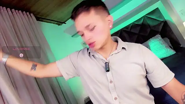 Tim_wolf live sex cam