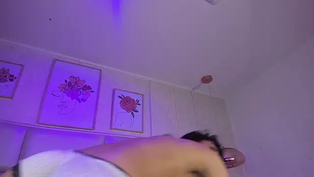 Xara_u's cam snapshot