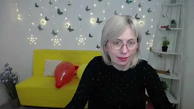 LaurenWishy's cam snapshot