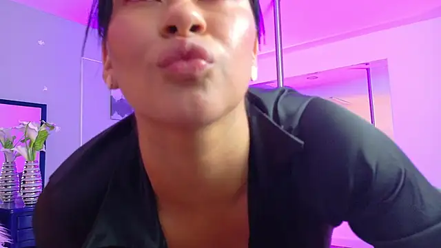 Margaret_Saunders live sex cam