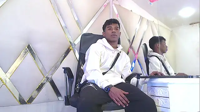 TonnyMarck live sex cam