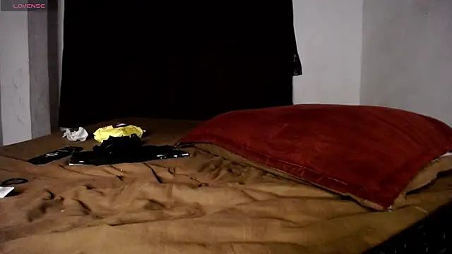 DaraKat18 live sex cam