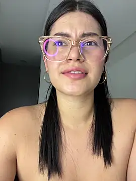 Saanvi21's cam snapshot