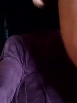 charmoutak_nada's cam snapshot