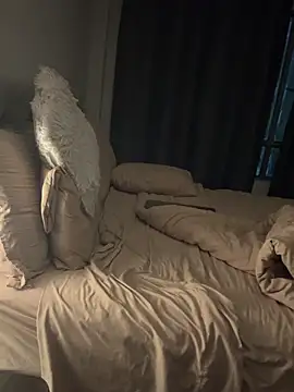 RachelWeisz_'s cam snapshot