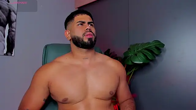 noah_crux live sex cam