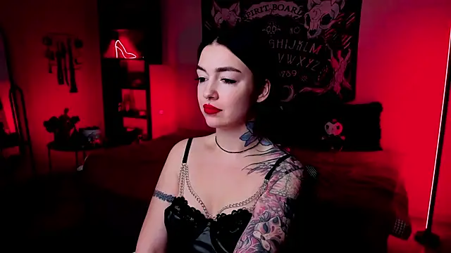 Magic_Allie's cam snapshot