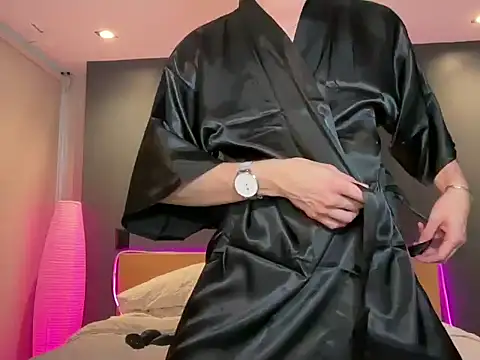 mcklister_kinky_feets's cam snapshot