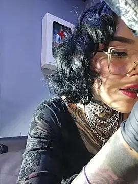 taaylor33's cam snapshot