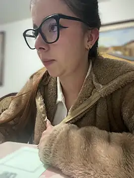 Cloew_Marz's cam snapshot