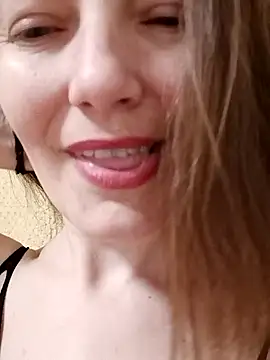 FainaG_Meow's cam snapshot