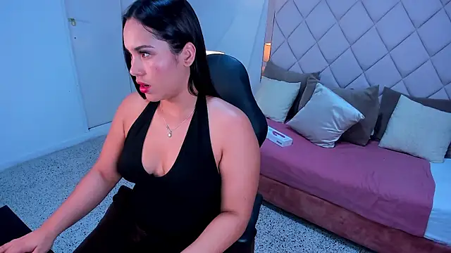 ela_beli's cam snapshot