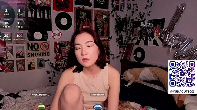 OdetteBiddy's cam snapshot