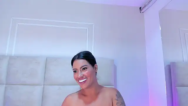 AmberMoss1's cam snapshot