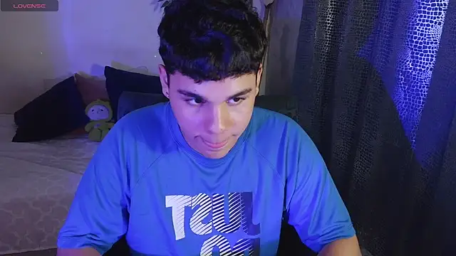 eithan_jonnes live sex cam