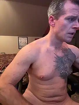 DILFiGuess1 live sex cam