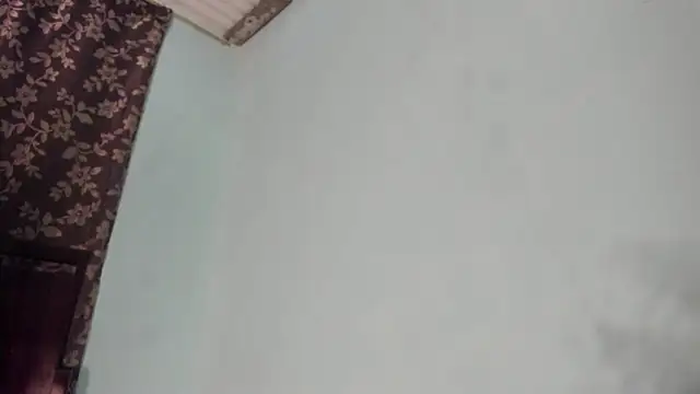 Nathaly_love96 live sex cam