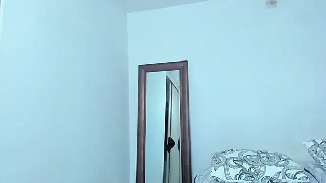 KingLevi01 live sex cam