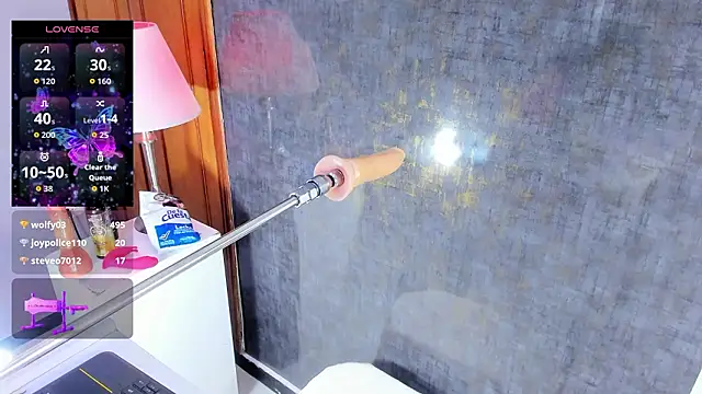 nicolle_boobies's cam snapshot