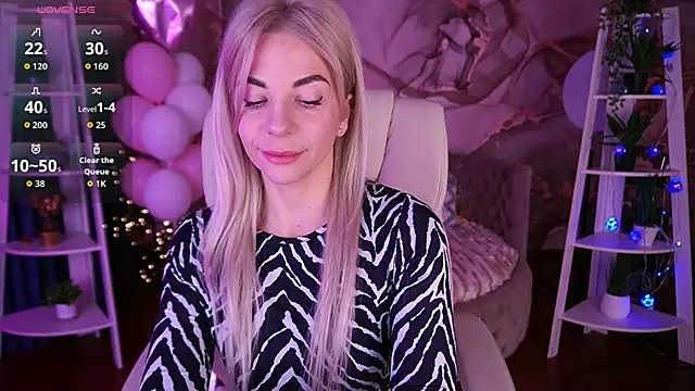 BellaRayyy's cam snapshot