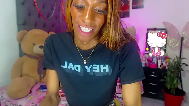 lucianadolll live sex cam