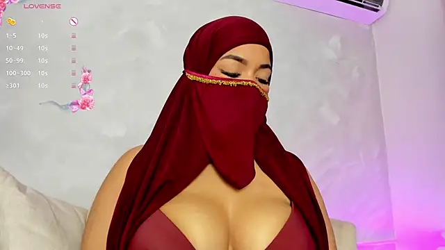 thaira_aly's cam snapshot