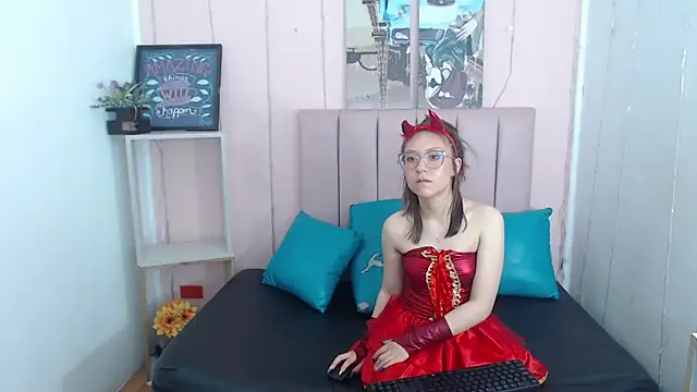 casandraroberthrs707's cam snapshot