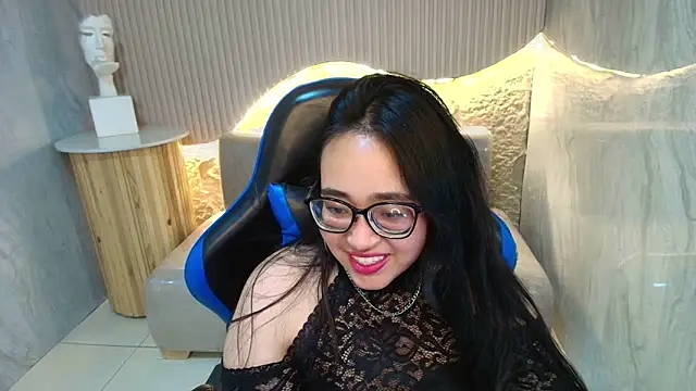 bunny_mich_r's cam snapshot