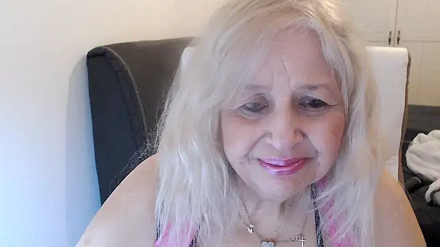 SusiLifeXXX's cam snapshot