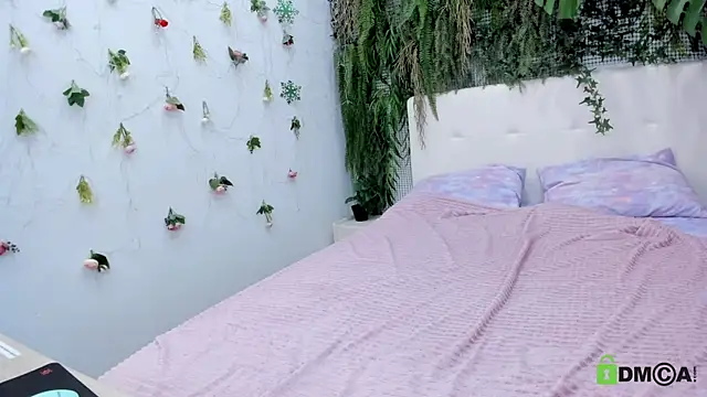 ElizaNik_ live sex cam