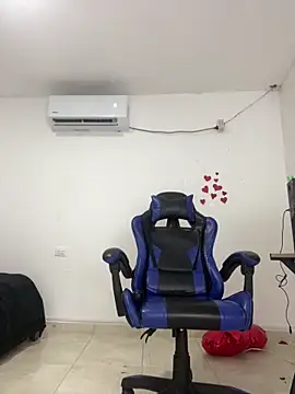 sashaoficial_ live sex cam