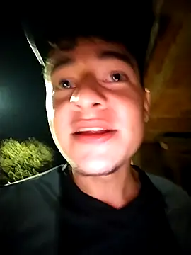 attractive-sexx live sex cam